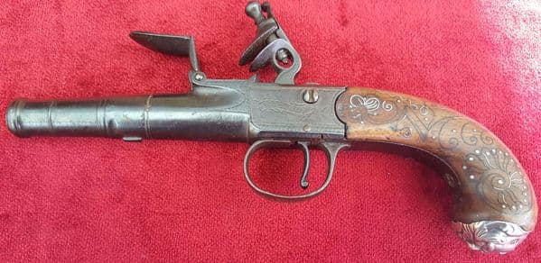 Queen Anne Flintlock Boxlock pocket pistol Circa 1775. Good condition. Ref 9336.